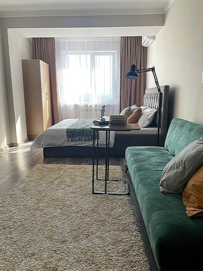 Студия Тайный Сад С Шикарным Видом На Горы Almaty Luaran gambar